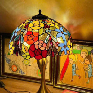Đèn quý tộc Tiffany (cao 60cm, chao rộng 40cm)
