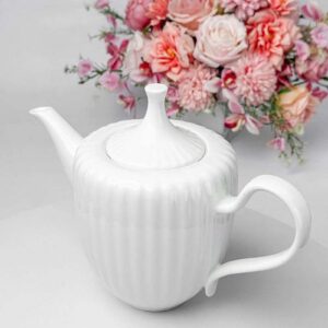 Set trà sứ 16 món Royal Berlin