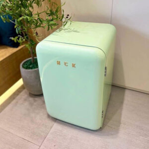 Tủ lạnh Retro HCK 107L phiên bản EU