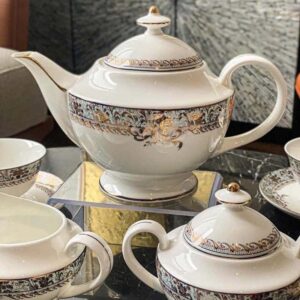 Bộ ấm chén trà và kệ bánh sứ xương Imperial xanh ngọc dây vàng