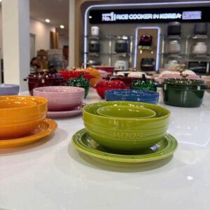 Set sứ cầu vồng Moos: 6 bát cơm, 6 bát phở, 6 đĩa phẳng